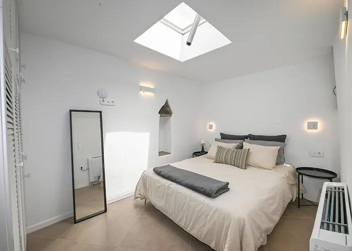 Stone Grey * Αρνάδος